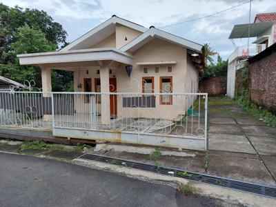 Disewakan rumah dekat kemana mana