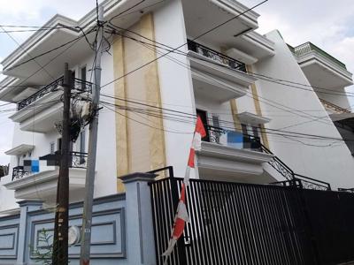 Disewakan Rumah Mewah Kelapa Gading Jakarta Utara