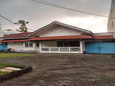 Murah Dijual Rumah Besar Pusat Kota, Tegalsari Jawa Timur