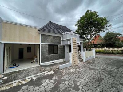 Rumah Baru Murmer di Jalan Palagan km 8 Lokasi Strategis