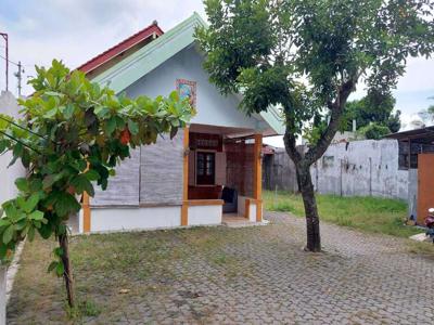 Rumah dengan halaman luas di Demangan Kidul, Yogyakarta