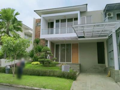 Rumah di Ivy Park Citraland Bsb City