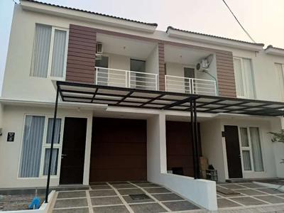 Rumah Jade Ville 2 Lantai ,DP 0% free biaya biaya Sidoarjo kota