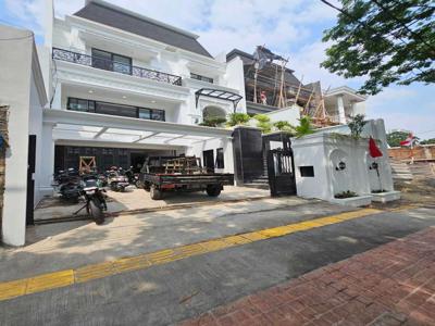 Rumah Mewah Baru 2 Lantai di Tebet, Jakarta Selatan
