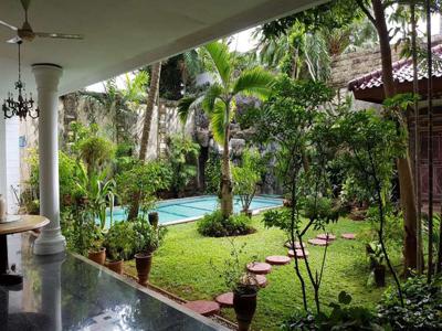 Rumah Mewah di Bukit Golf Pondok Indah