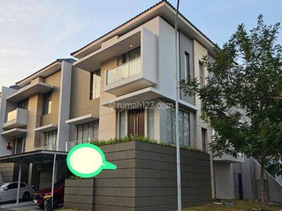 Rumah PIK BARU 18x20 Golf Island Kondisi Bersih Rapi 4 Kamar