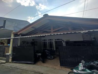 Rumah secondary/include furnished/di gading Serpong