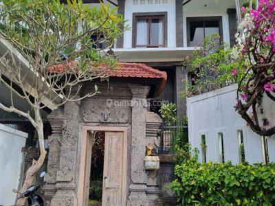 Villa Siap Huni Sangat Terawat Full Furnih Goa Gong Badung Bali