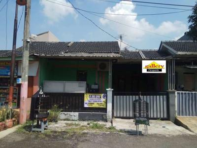 (Y) FOR SALE RUMAH SIAP HUNI DEKAT STASIUN, SALE HANYA 600JT-AN