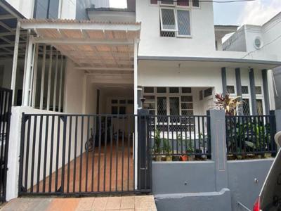 di jual.rumah muraaaaaah di bintaro jaya 9