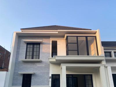 dijual rumah 2lantai dekat alun2 sidoarjo