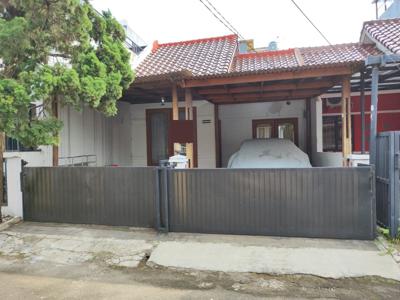 DIJUAL RUMAH DI VILA MELATI MAS