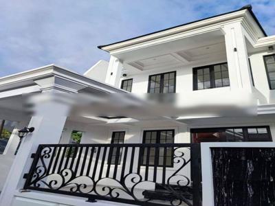 Rumah cantik modern di Cinere dekat Lebak bulus Jakarta selatan