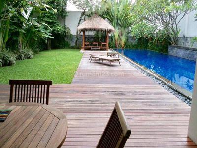 BRIGHT MODERN HOUSE WITH BEAUTIFUL GARDEN AND S.POOL #2.4.14-B-15.22.9.19.22.1.18
