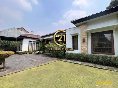 Dijual rumah 1 lantai taman luas di Cluster mewah di Bintaro Jaya 9
