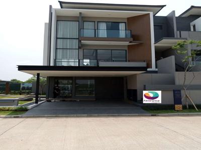 Dijual rumah baru brand new 3lantai murah di Cluster Asya Kelimutu JGC