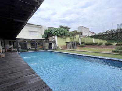 Dijual rumah SHM ada private pool semi furnished di cluster beryl gs