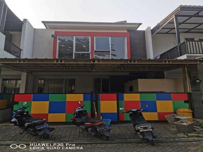 Disewakan Rumah 2,5 Lantai Graha Bintaro