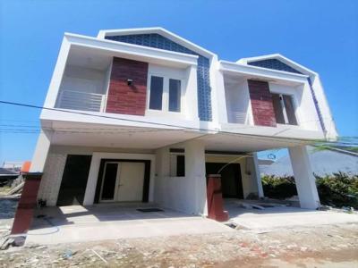 READY 2 UNIT Rumah 2Lt Grand Tirta Agung Asri Gununganyar Surabaya