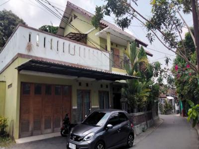 Rumah 2 lantai dekat kampus UGM Tegalrejo Yogyakarta