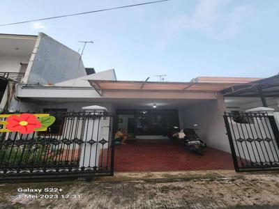 Rumah 4 Kamar Luas 90 m2 di Rawamangun, Jakarta Timur