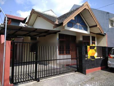 RUMAH DALAM PERUMAHAN