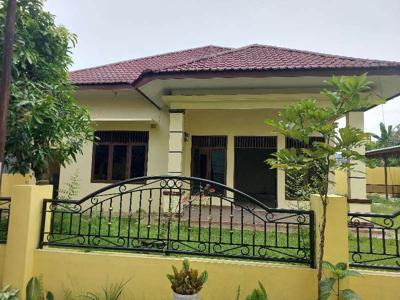 Rumah Halaman Luas di Johor