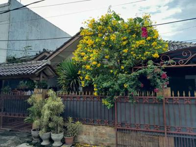 Rumah Luas 198m2 hy 1.3M di Komplek bintara raya, bekasi barat