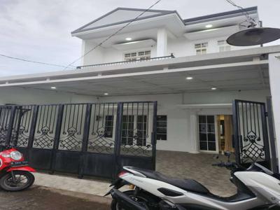 Rumah Mewah Semi Furnished Banjararum Singosari Malang
