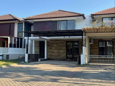 SUDAH RENOV BAGUS Rumah MInimalis 2 Lantai Pantai Mentari Surabaya