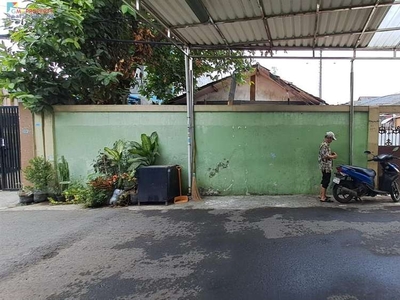 tanah luas 257m2 strategis di dekat pasar Cipulir Jakarta selatan