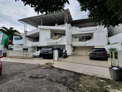 Villa Komplek Taman Polonia 3 ( Jalan Juanda )