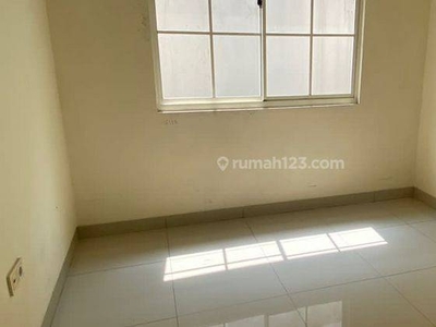 Di sewakan rumah 2 lantai dengan harga terjangkau