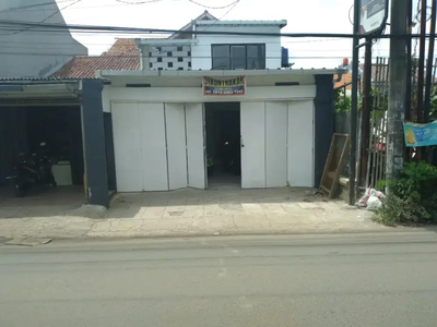 Di Sewakan tempat usaha dan rumah tinggal 2 lantai