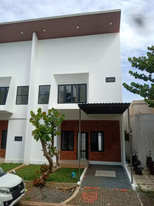 Disewakan Rumah Baru Rapi Icon Simplicity BSD 3+1KT Semi Furnished