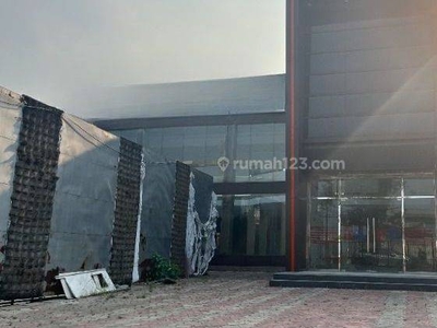 Gedung ex showroom cocok utk showroom, gym tangerang