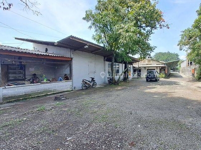 Gudang di gede bage, akses kontainer, bebas banjir