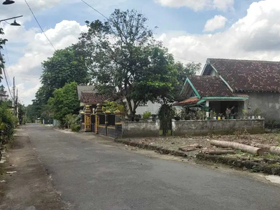 Jual Tanah Jogja Strategis, Dekat Pasar Gentan Kaliurang, Jakal Km.10