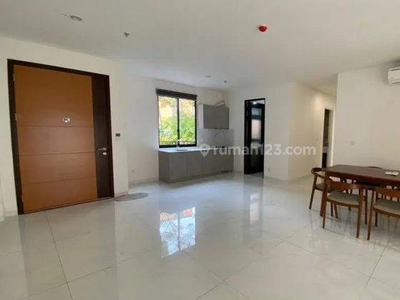 KAN APARTEMEN LLOYD 2BR TOWER SIGNATURE ALAM SUTERA PARTIALLY FURNISHED