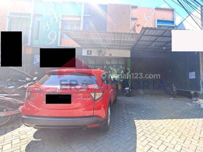 Ruko 2 Lantai Dekat Jalan Poros Malang