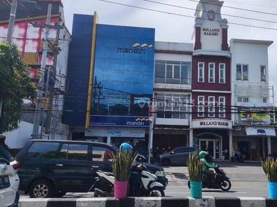 Ruko di KapasKrampung Surabaya Kota lokasi ramai