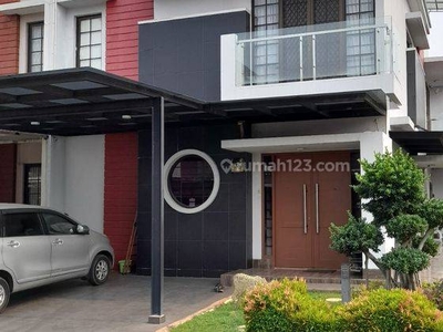 Rumah 8x18 Hook Semi Furnished di Green Lake City, Jakarta Barat