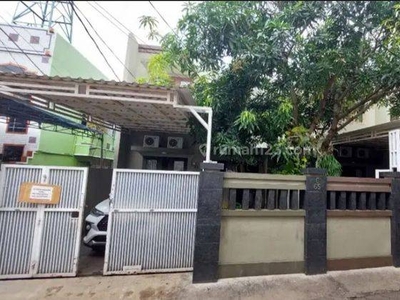 RUMAH FULL FURNISHED 2 LANTAI DI KEMANGGISAN