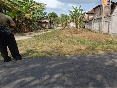 Tanah dekat Komplek Pemda Bantul di Bakulan Bantul Kota Jogja