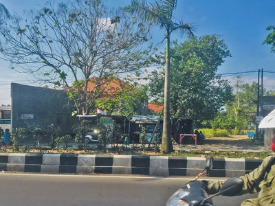 Tanah Pinggir Jalan By Pass Ngurah Rai Jimbaran Bali (TJIM355)