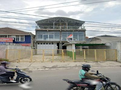 Gedung kantor 3lantai di pinggir jln raya jatiwaringin pondok gede