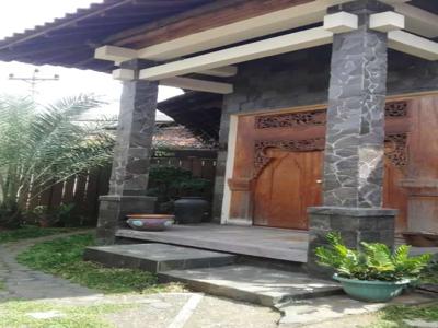 Rumah Etnik Mewah Siap Huni di Solo Kota