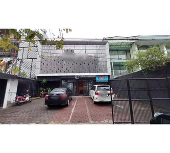 Jual Gedung Luas 305 m2 di Mainroad Lingkar Selatan Bandung dekat Buah Batu Cocok untuk Kantor, Kafe, Resto, Butik, dll - Bandung Jawa Barat
