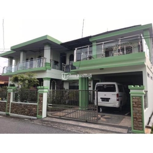 Jual Rumah Kaca Modern Classic 2 Lantai 8KT New Style - Pekanbaru