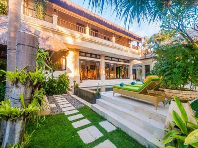 Sewa harian villa Bagus 3 kamar tidur di Seminyak Bali - BVI8450